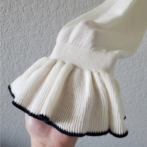 Cece Ruffle Top - Picture 4 of 4